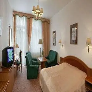 فندق Ensana Vltava 4*