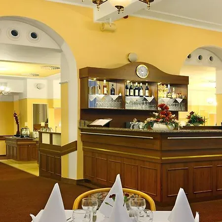 فندق Ensana Vltava 4*