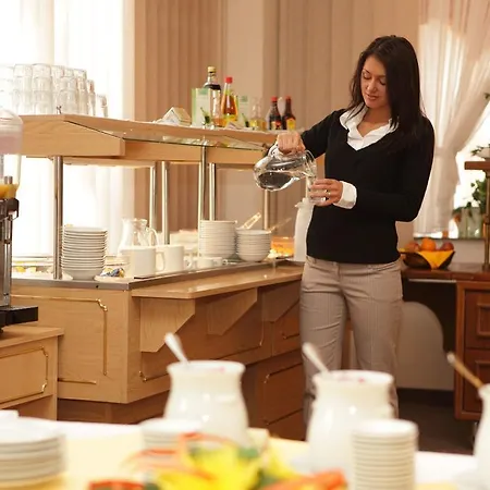 Ensana Vltava マリアーンスケー・ラーズニェ