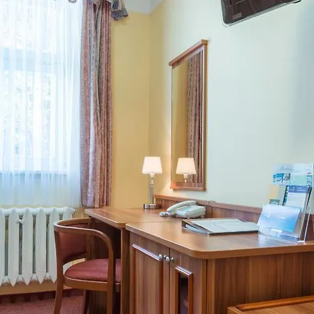 ホテル Ensana Vltava マリアーンスケー・ラーズニェ